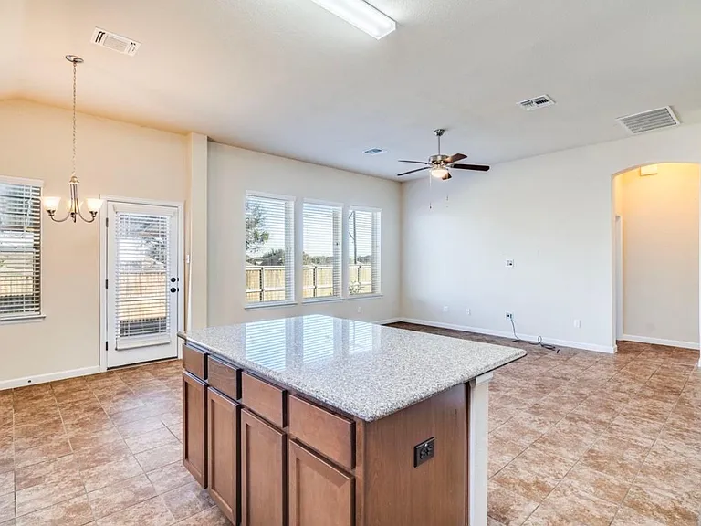 271 Bridgestone Way — Photo 8