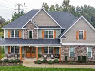 3960 Rivendell Rd, Denver, NC 28037