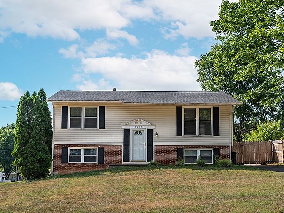 2nd image of 6236 Pawtucket Dr