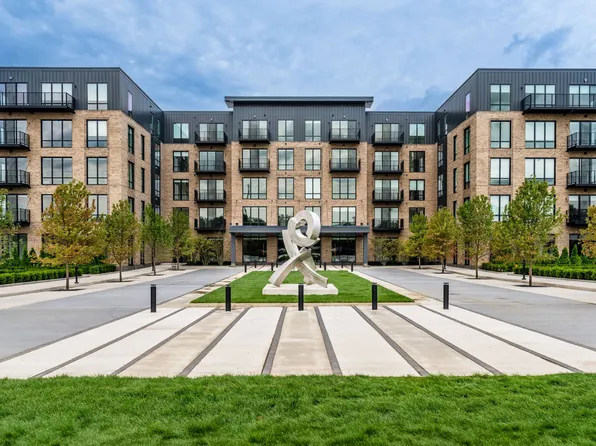 The Apex West Bloomfield