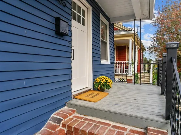 165 Bartlett Ave, Cranston, RI 02905