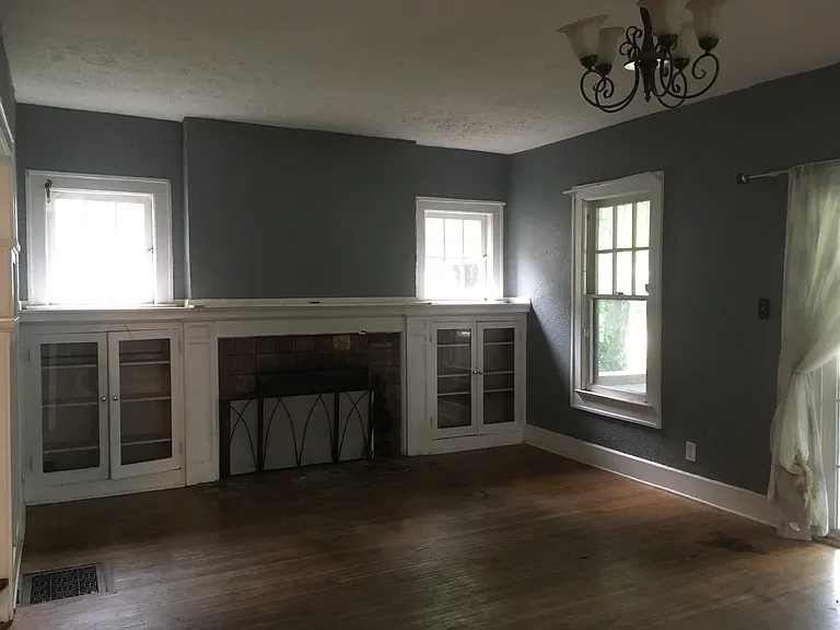 3134 N College Ave — Photo 43