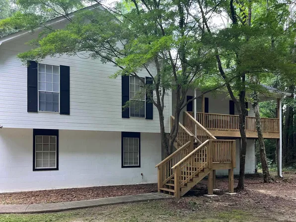 2069 Nixon Rd, Bessemer, AL 35022