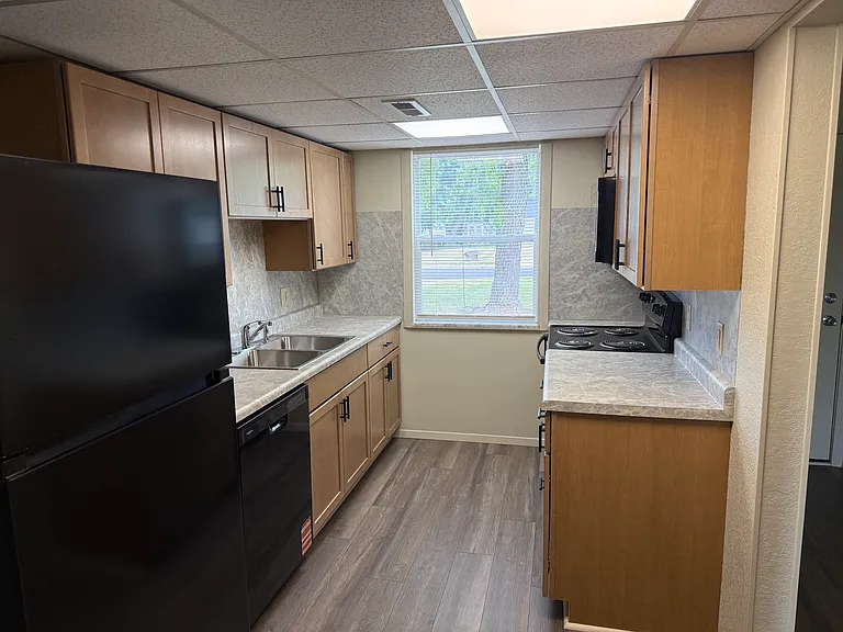 1501 Superior Dr #8 — Photo 11