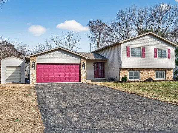 13773 Partridge St NW, Andover, MN 55304