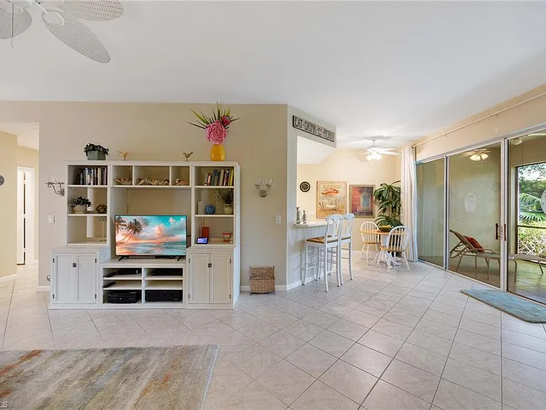 3955 Deer Crossing Ct #103 — Photo 10