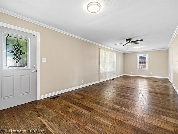 5th image of 4700 N 31st St