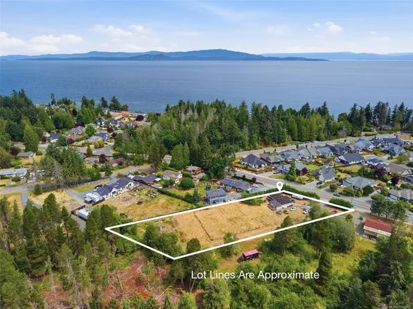 617 Temple St, Parksville, BC V9P 1A5