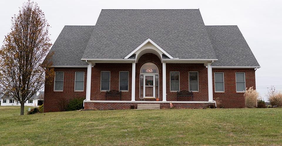1st image of 6003 Woodlane Dr
