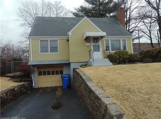 467 Broadview Ter, Hartford, CT 06106