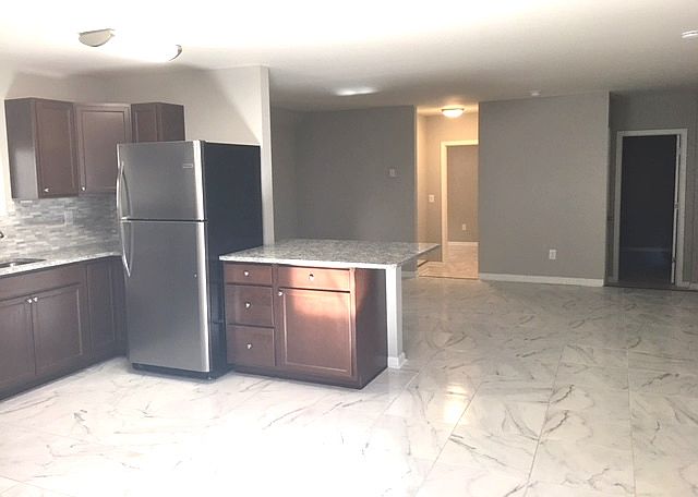 1st image of 301 Franklin Ave #D