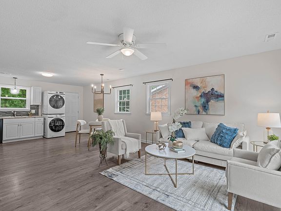 3rd image of 1007 Ancroft Ave