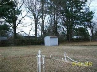 451 Sanford Rd, Memphis, TN 38109