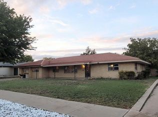 1305 W 3rd St, Roswell, NM 88201