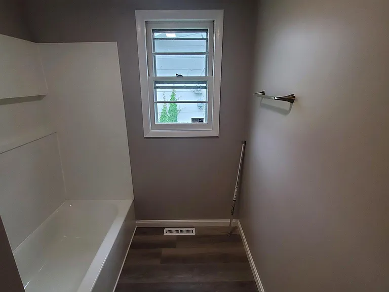12512 Stone Bridge Dr — Photo 24