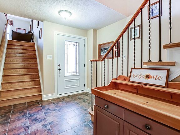4th image of 6888 Edenwood Dr