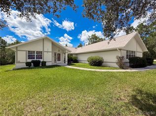 5396 W Pine Ridge Blvd, Beverly Hills, FL 34465