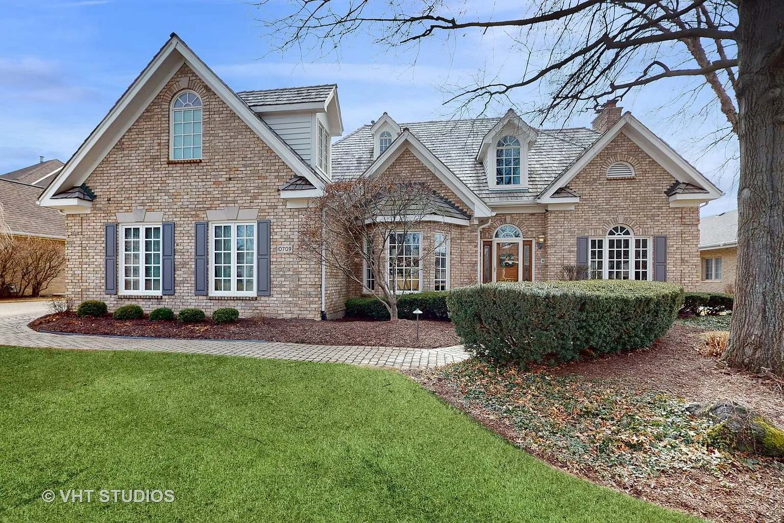 10709 Yearling Crossing Dr photo 1