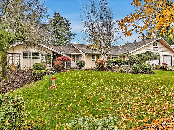 3rd image of 3445 Scenic Drive SE