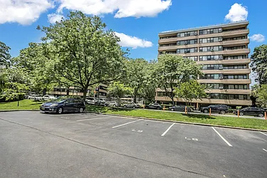 166-10 Powells Cove Boulevard #2C in Beechhurst, Queens | StreetEasy