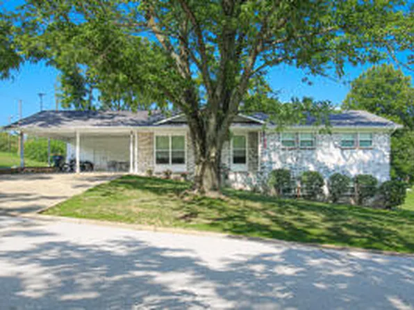 106 Graham St, Harrison, AR 72601