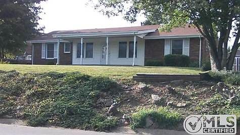 1st image of 223 Kirby Dr