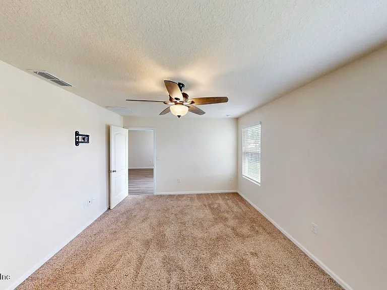 2385 Oak Stream Dr — Photo 11