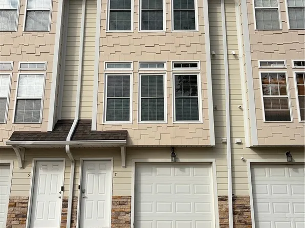 30056 Euclid Ave Unit 7, Wickliffe, OH 44092