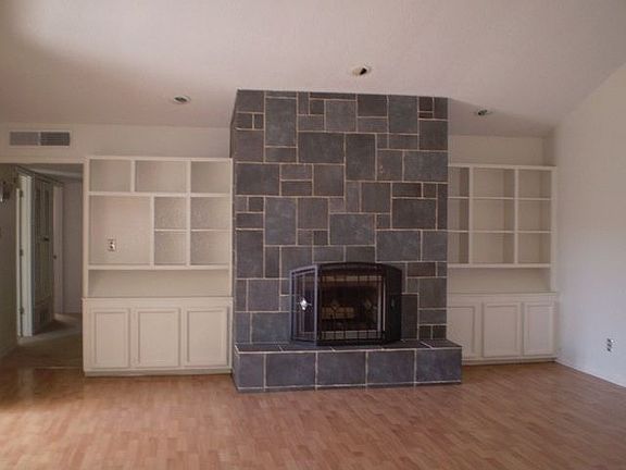 4th image of 7145 Western Skies Dr APT A