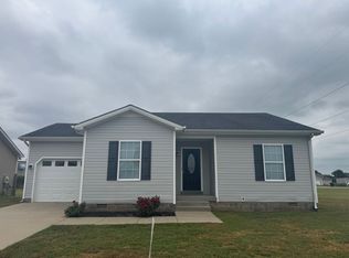 285 Kattawar Cir, Bowling Green, KY 42101