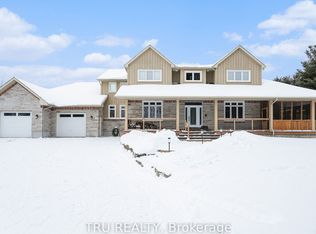 2465 Marchurst Rd, Ottawa, ON K2W0H2