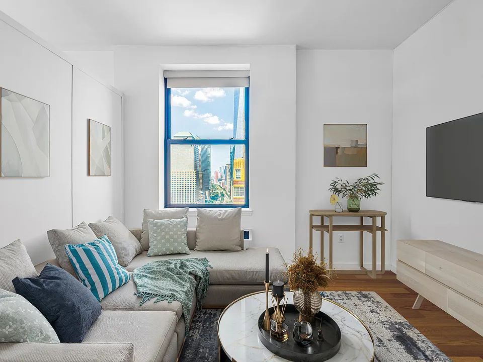 1 West St #2610