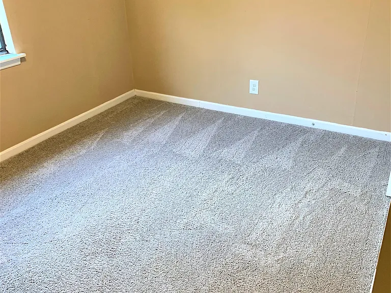 1011 Curran St NW #2 — Photo 8