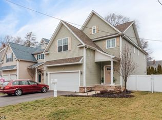 38 Walnut St, Little Falls, NJ 07424