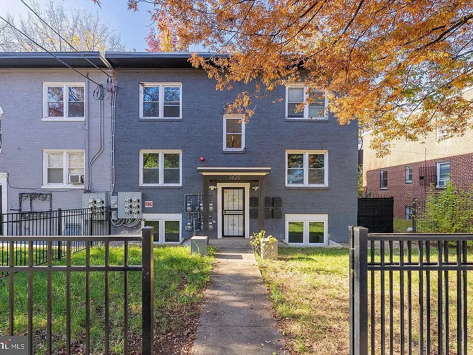1420 Eastern Ave NE #6A