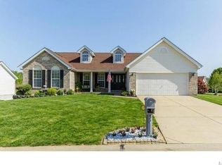 1 Calgary Ct, O'Fallon, MO 63366