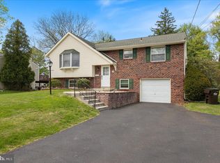 872 Mustang Rd, Warrington, PA 18976