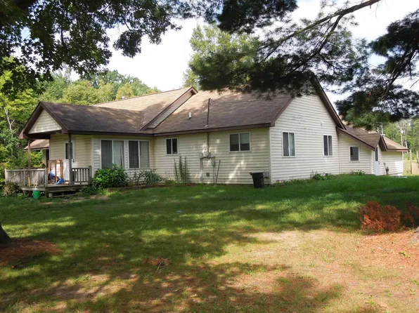 520 Birchwood Ln, Gladwin, MI 48624