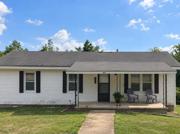 471 Hillcrest St, Selmer, TN 38375