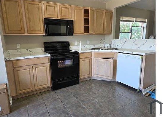3rd image of 7108 Avington Way