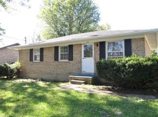 210 Canterbury Rd, Richmond, KY 40475