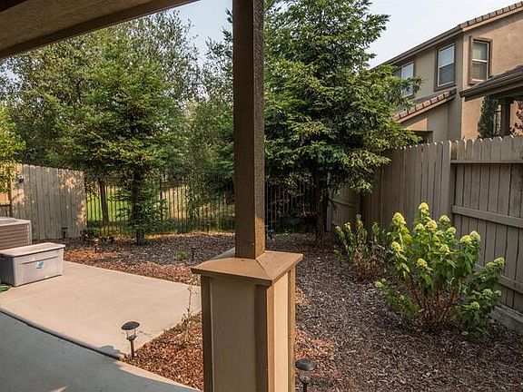 5th image of 7187 Orchard Cir