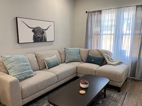 2nd image of 317 Toledo St #101