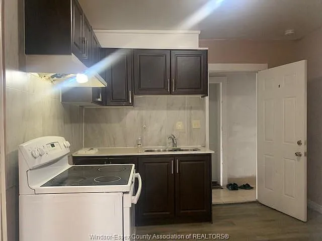 2 bed, $1,400 — Photo 2