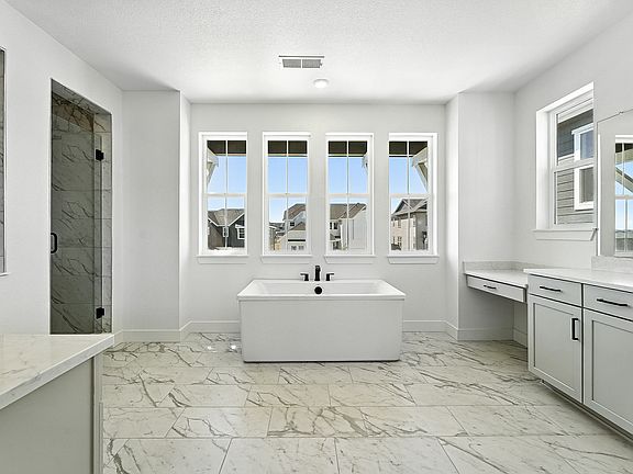5th image of 16521 Black Rose Cir