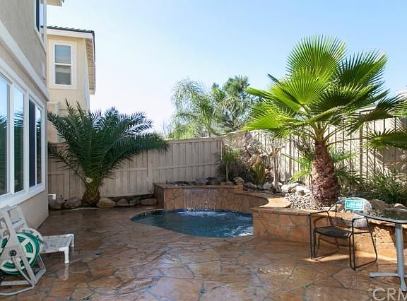 2nd image of 32601 Winterberry Ln