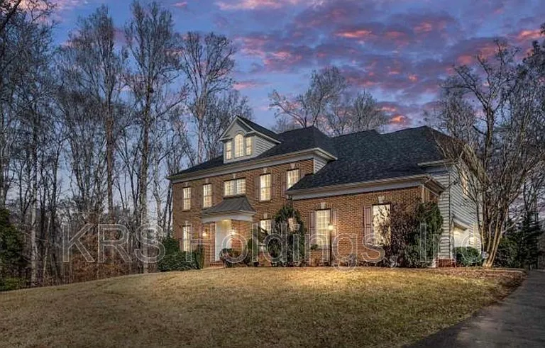 159 Sanford Ferry Ct — Photo 9