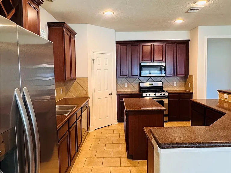 4005 E Timber Cut Ct — Photo 16