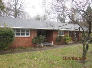 8000 S Burchfield Dr, Oak Ridge, TN 37830