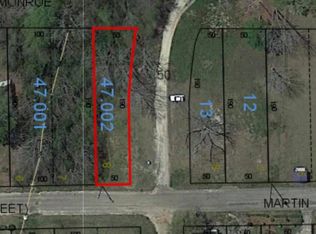 1013 N 9th St, Florala, AL 36442